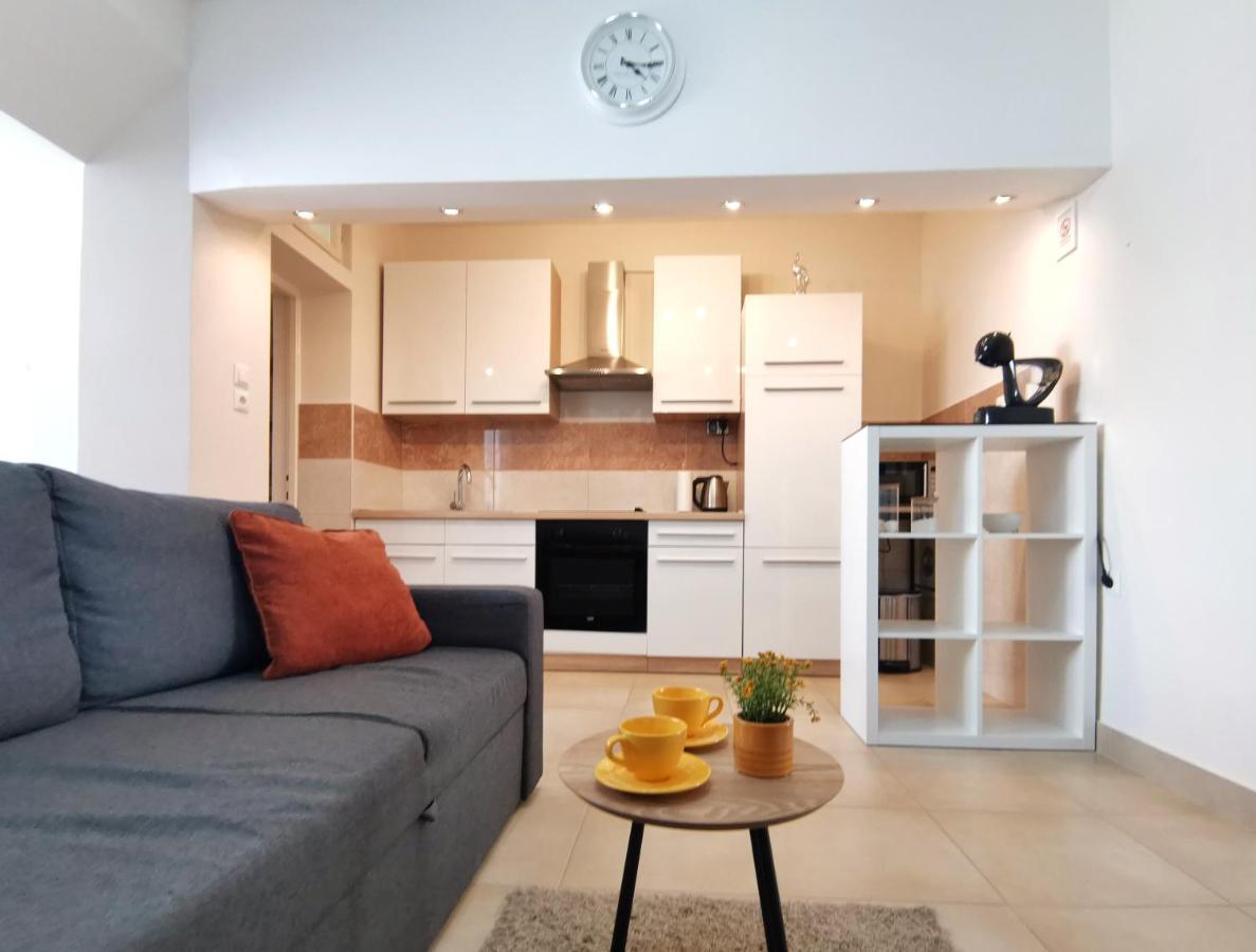 Honeycomb Apartment Split - Free Parking 外观 照片